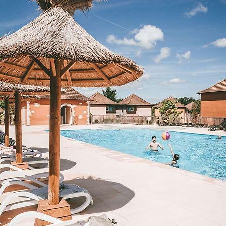 Terres De France - Domaine De Claire Rive Hotel Prayssac Fasilitas foto