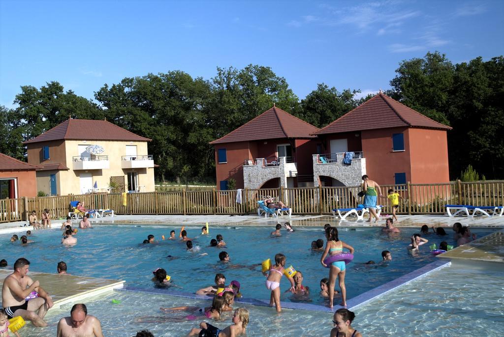 Terres De France - Domaine De Claire Rive Hotel Prayssac Bagian luar foto
