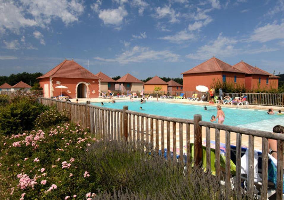 Terres De France - Domaine De Claire Rive Hotel Prayssac Bagian luar foto