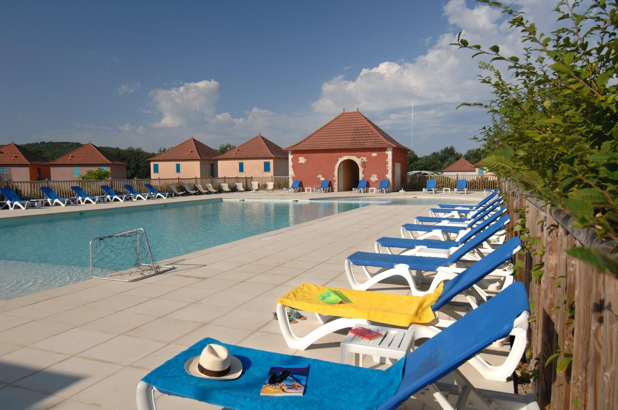 Terres De France - Domaine De Claire Rive Hotel Prayssac Bagian luar foto